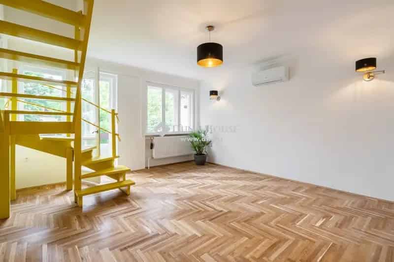 Ház Eladó , Pomáz, Közép-Magyarország