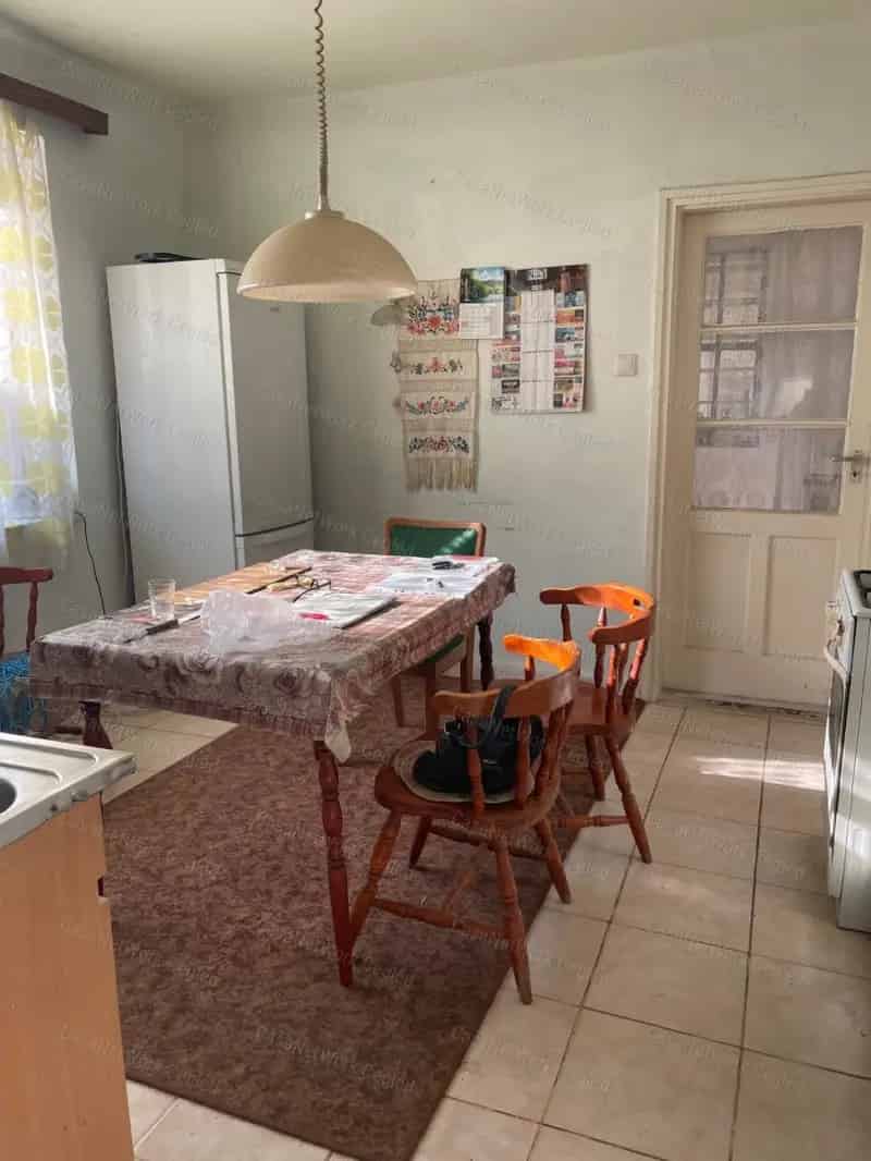 Ház Kiadó , Kunszentmártoni járás, Alföld és Észak