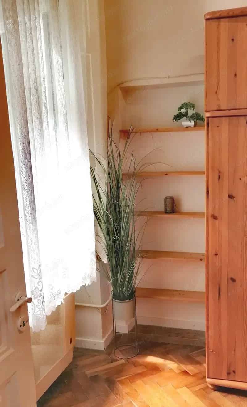 Lakás Eladó , Közép-Magyarország