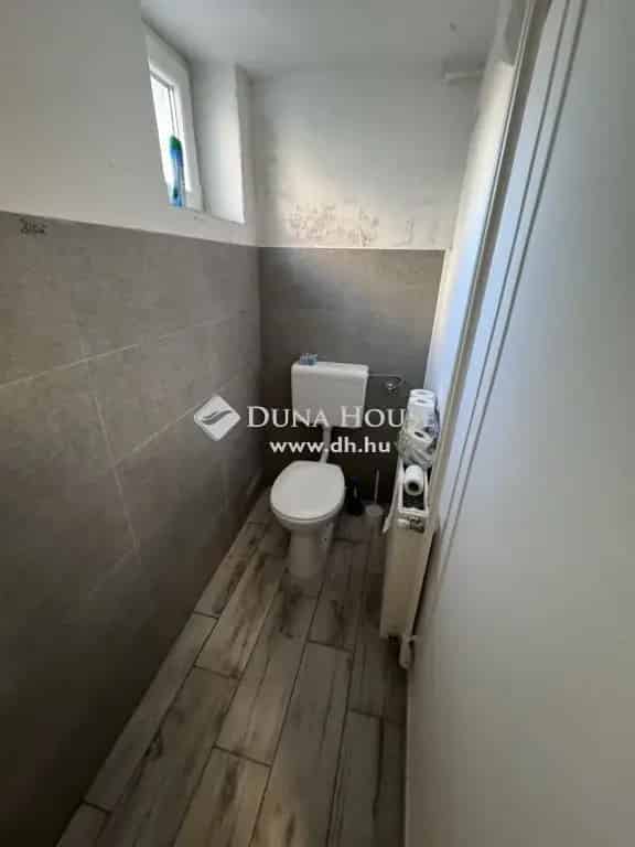 Üzleti célú Eladó , Pécs, Dunántúl