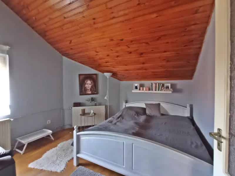 Ház Kiadó , Budapest, Közép-Magyarország