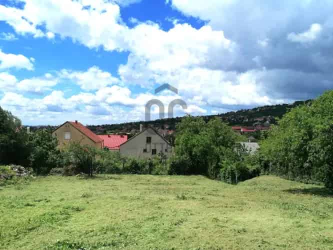 Pécsi eladó telek, T040094