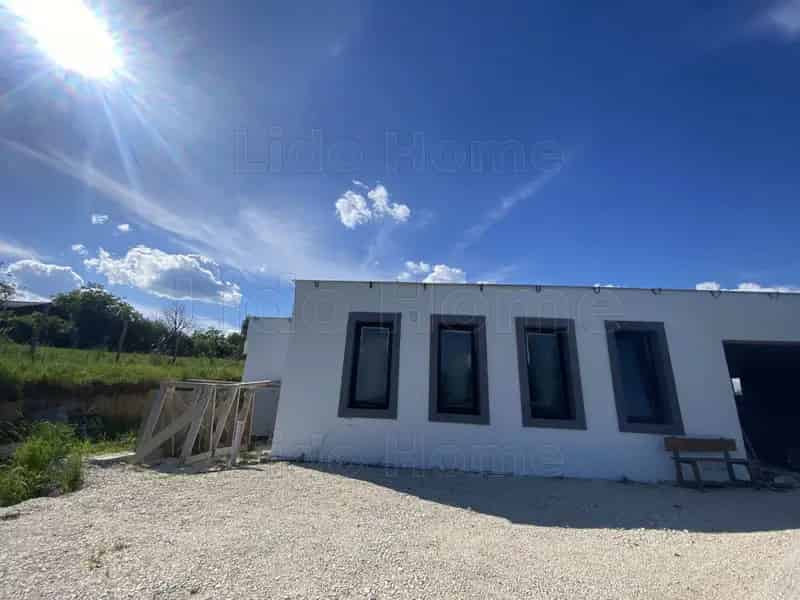 Telek Kiadó , Balatonalmádi járás, Dunántúl