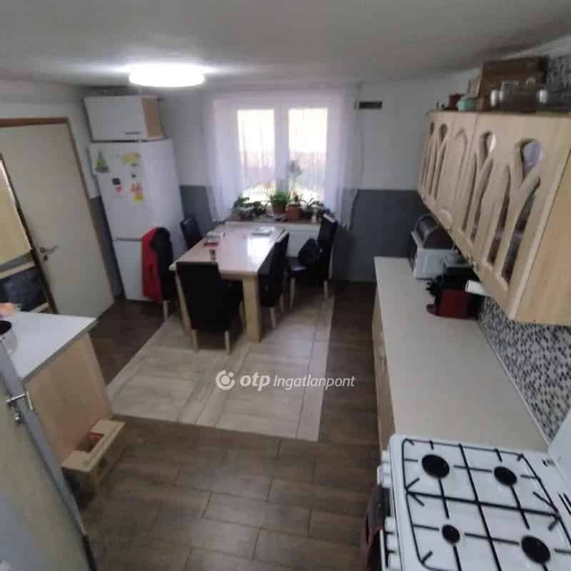 Ház Kiadó , Miskolci járás, Alföld és Észak