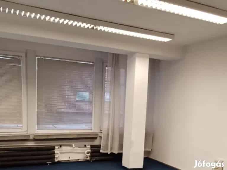 Szombathelyen 30 m2-es iroda kiadó - Szombathely, Iroda, üzlethelyiség, ipari ingatlan - Jófogás Ingatlan