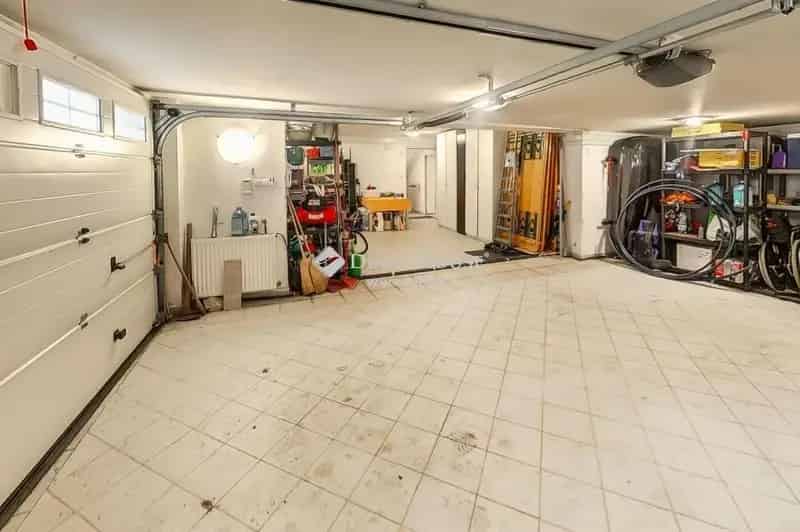 Ház Kiadó , Budapest, Közép-Magyarország