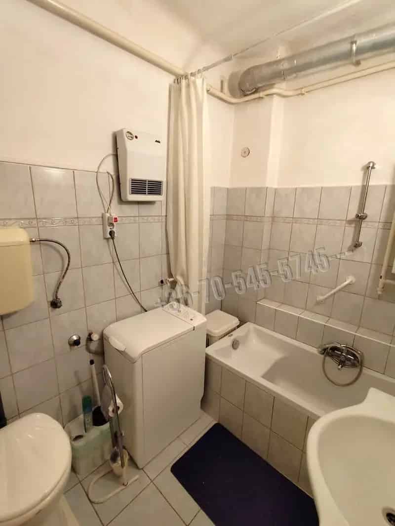 Ház Kiadó , Budapest, Közép-Magyarország