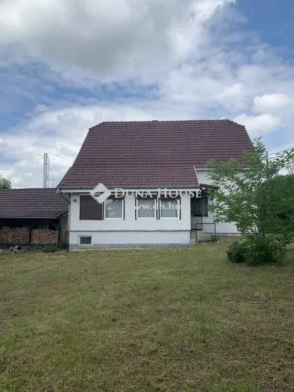 Ház Eladó , Dány, Közép-Magyarország