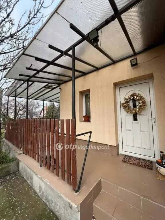 Ház Kiadó , Érdi járás, Közép-Magyarország