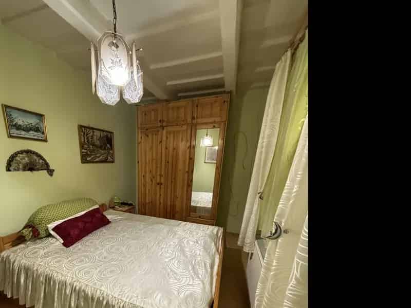 Ház Kiadó , Tiszavasvári járás, Alföld és Észak