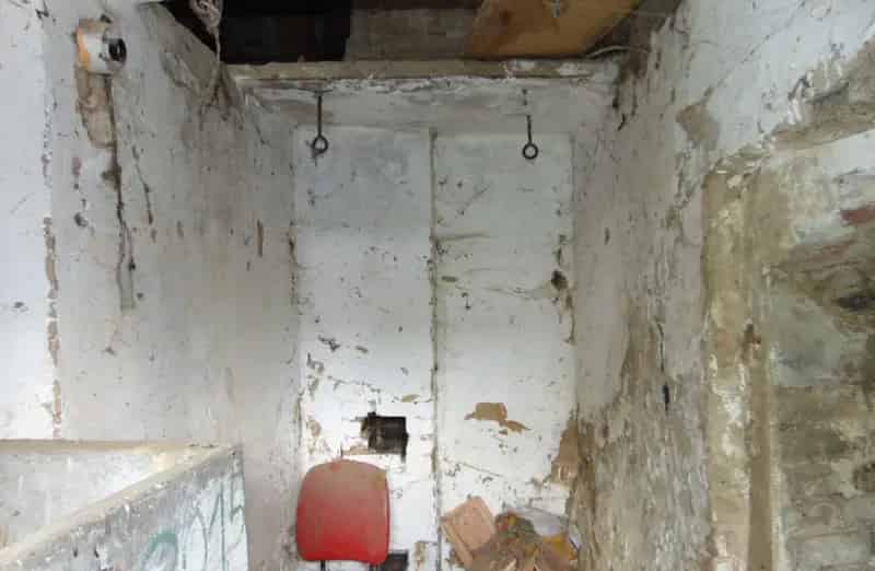 Felujitando Tarsashaz Csikostottosen 88 m2 1653 m2 telekkel Falusi CSOK