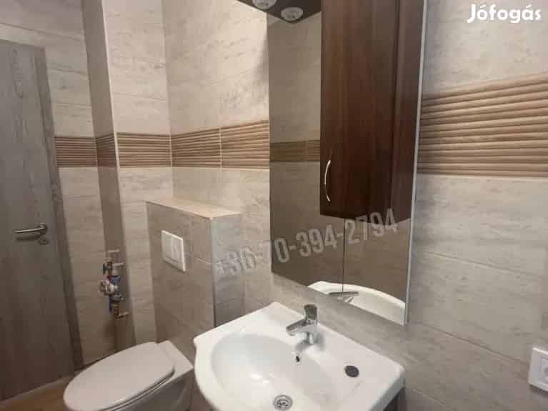 Tatabánya, Mártírok , 4 emeletesben, 57m2, amerikai konyhás, igényesen - Tatabánya, Lakás - Jófogás Ingatlan