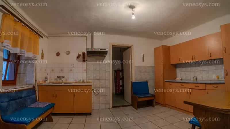🏡Eladó ház Pálfán – Szőlővel, nagy kerttel!