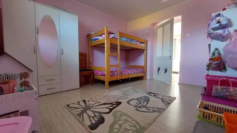 Ház Kiadó , Bajcsy-Zsilinszky utca, Vecsés, Közép-Magyarország