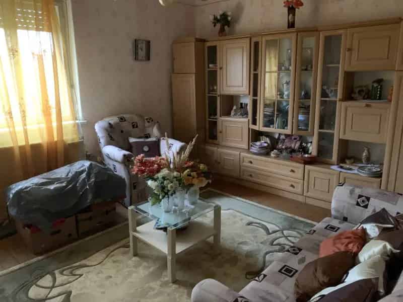 160nm-es Felújítandó Családi Ház Eladó Csokvaományban