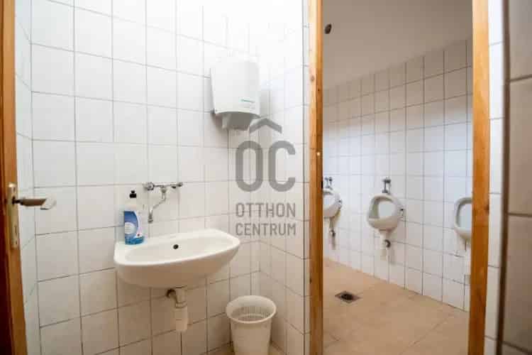 Dömösi eladó kereskedelmi ingatlan, UZ017214