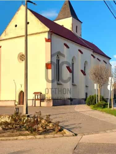 Kőröshegyi eladó telek, T039858