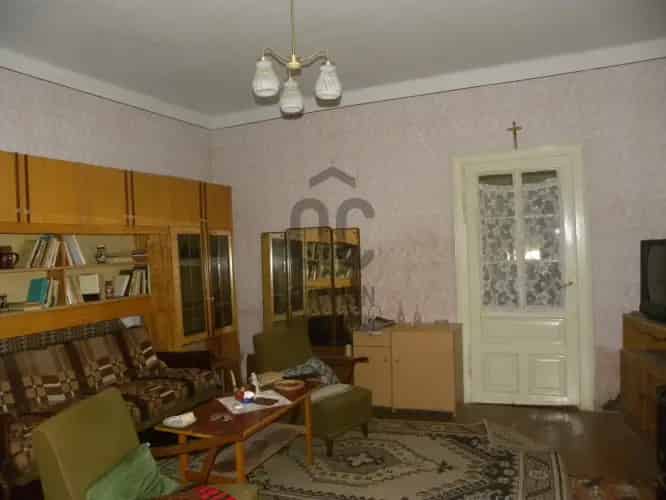 Majsi eladó családi ház, H485037