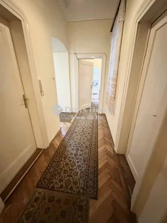 Ház Eladó , Budapest, Közép-Magyarország