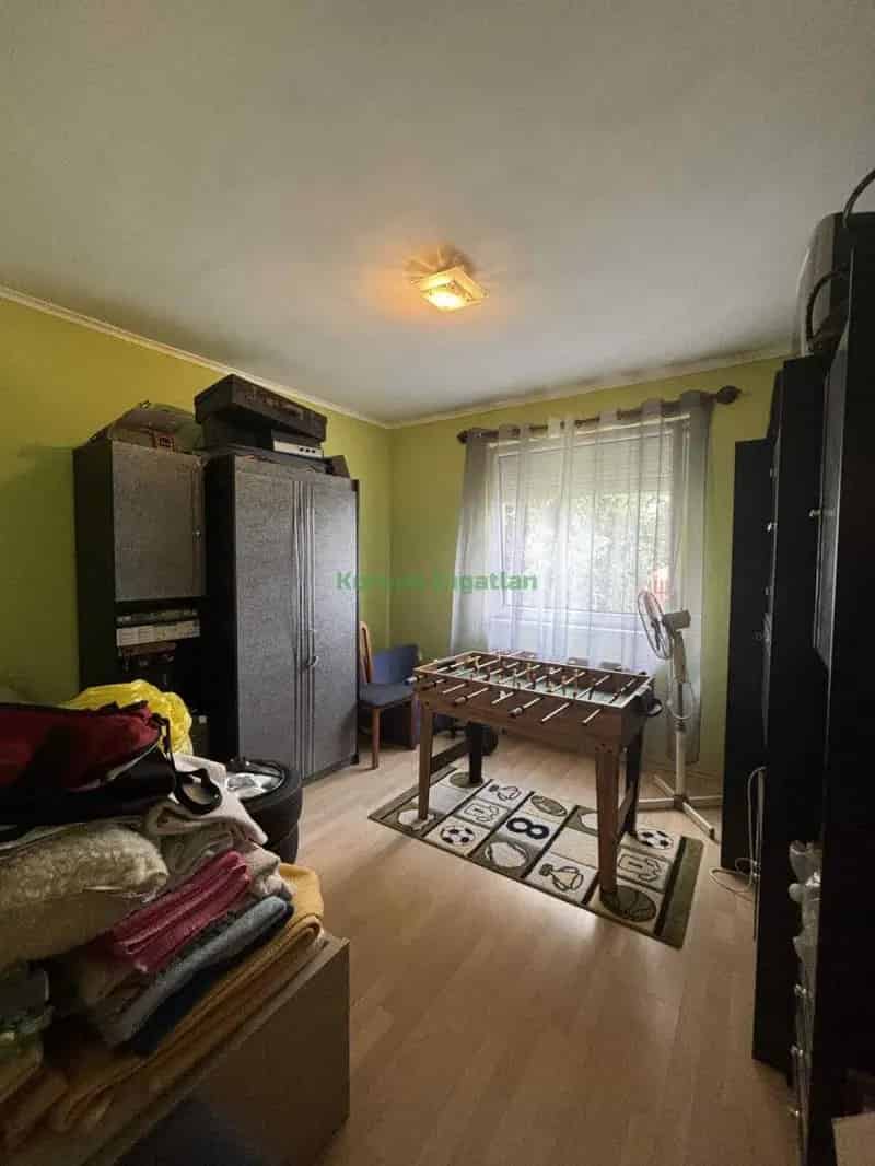 Ház Kiadó , Nyíregyháza, Alföld és Észak