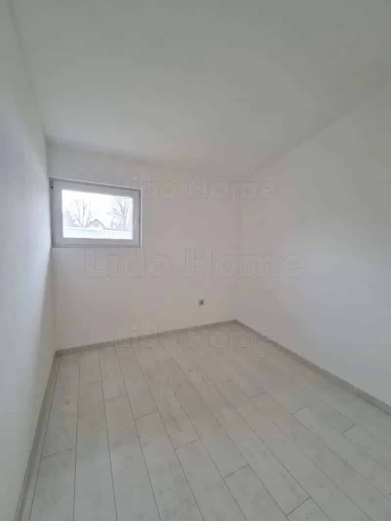 Ház Kiadó , Győri járás, Dunántúl