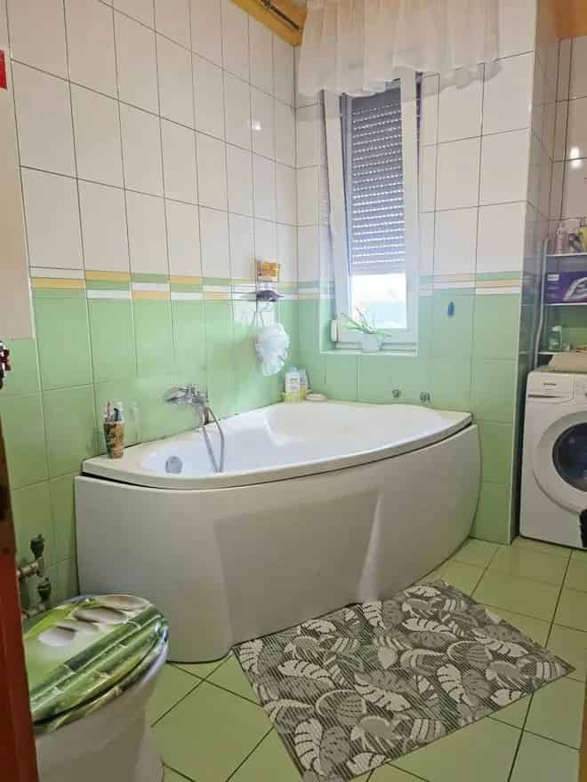 Ház Kiadó , Debreceni járás, Alföld és Észak