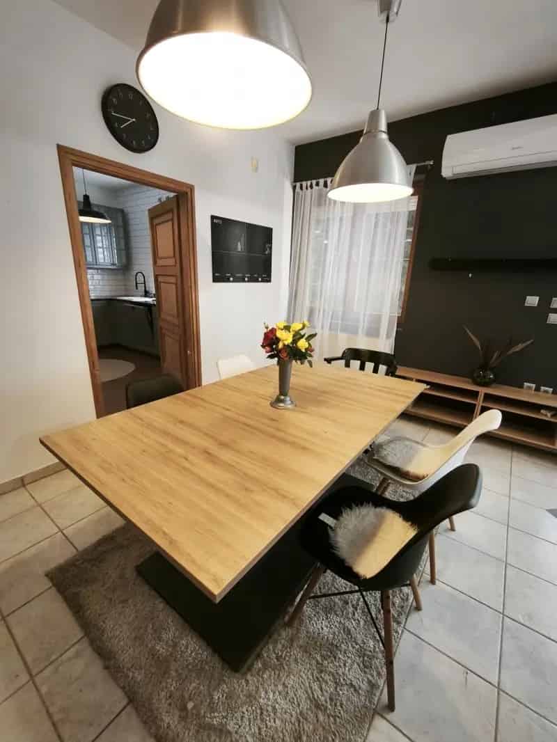 Adonyi családi ház eladó - 125nm, 3 szoba, garázs, napelem