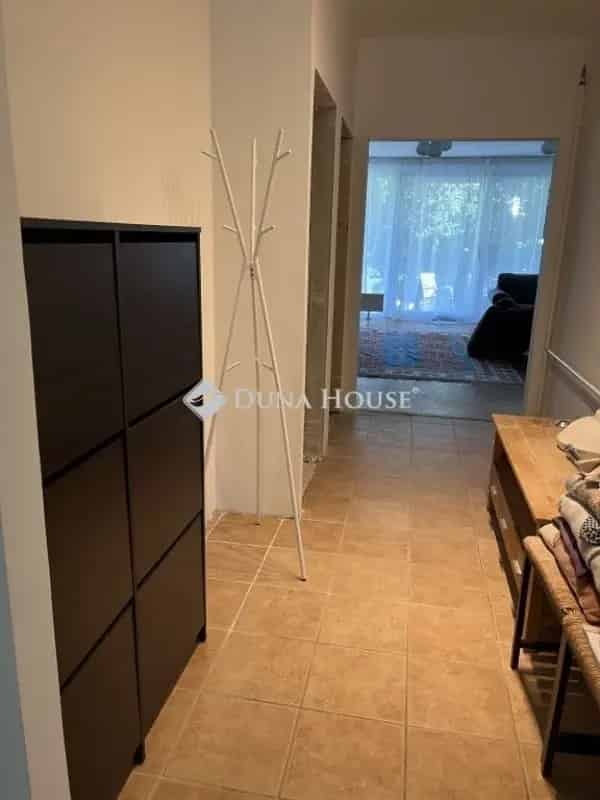 Ház Kiadó , Budapest, Közép-Magyarország