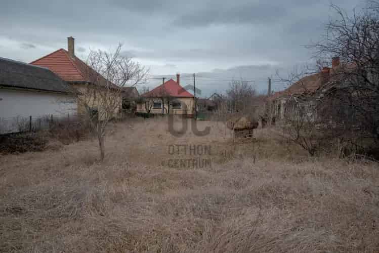 Nádudvari építési telek eladó 1117 m²
