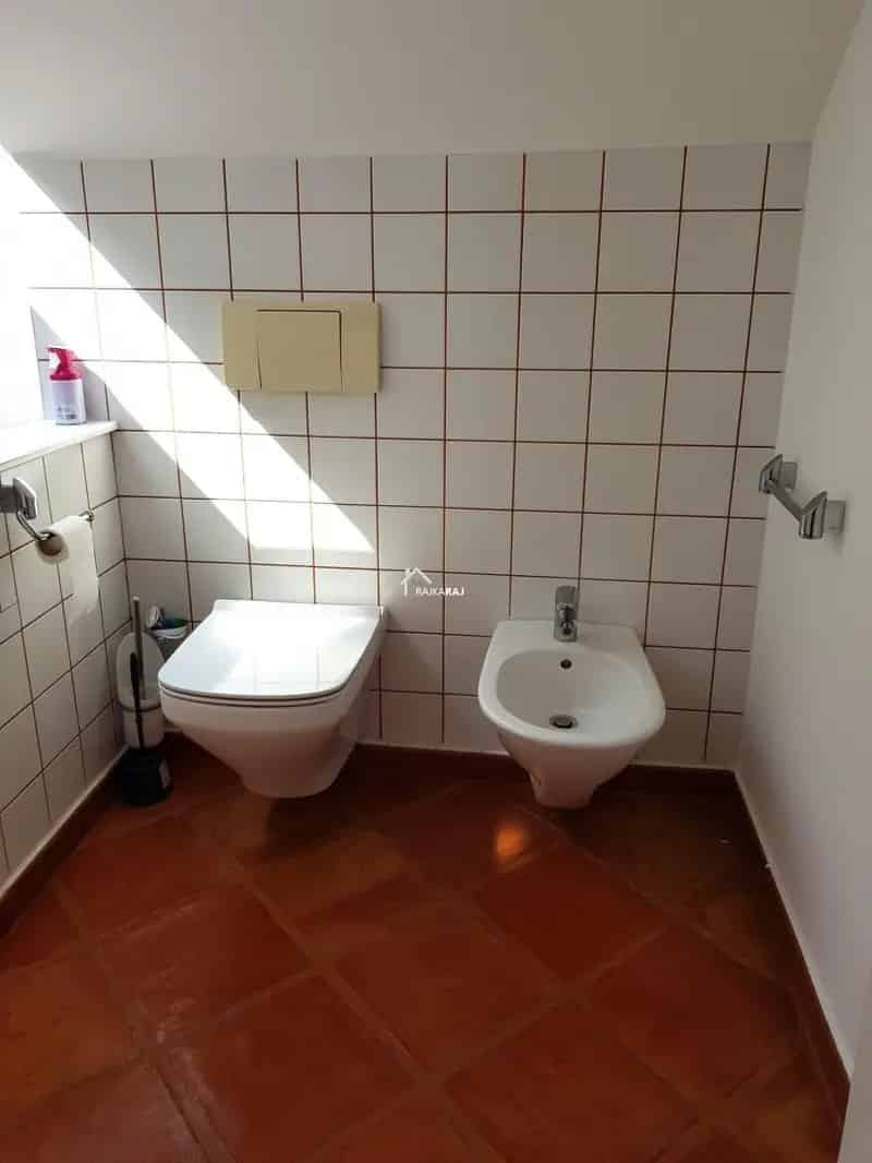 MáriaKálnok 220m2-es családi ház eladó