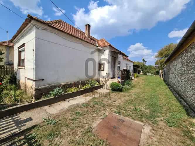 Ajkai eladó családi ház, H490658