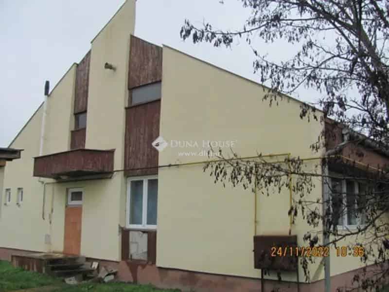 Üzleti célú Eladó , Hernádnémeti, Alföld és Észak