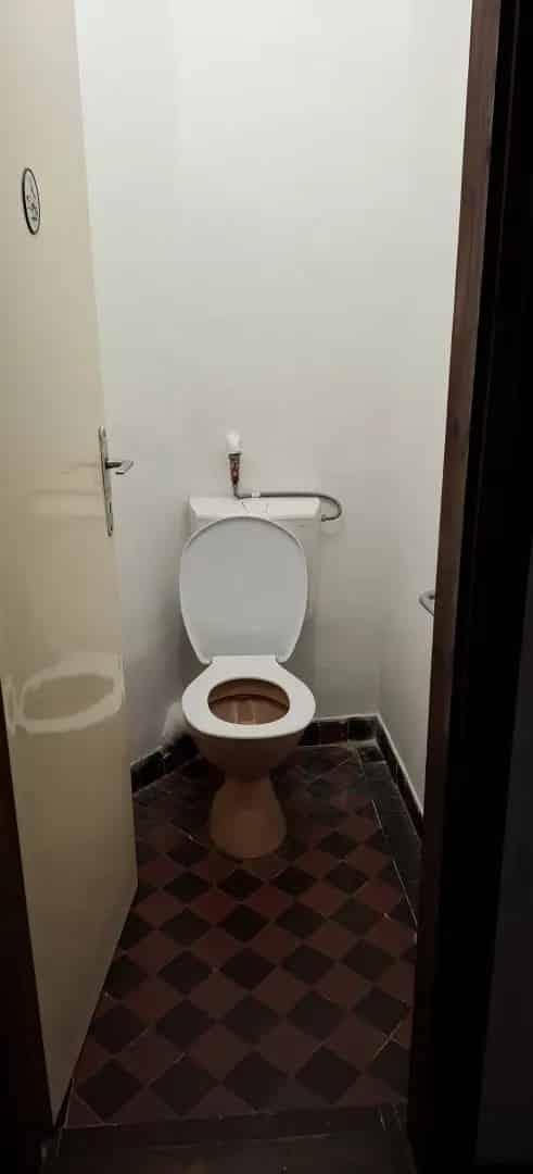 Ház Kiadó , Monori járás, Közép-Magyarország