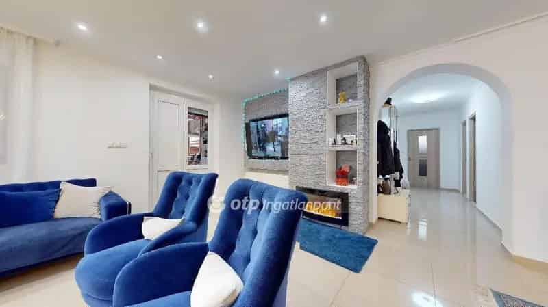 Ház Kiadó , Kazincbarcikai járás, Alföld és Észak