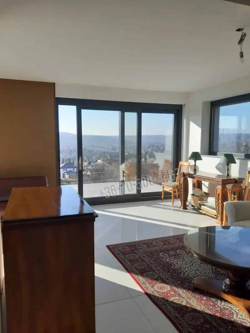 Ház Kiadó , Budakeszi járás, Közép-Magyarország