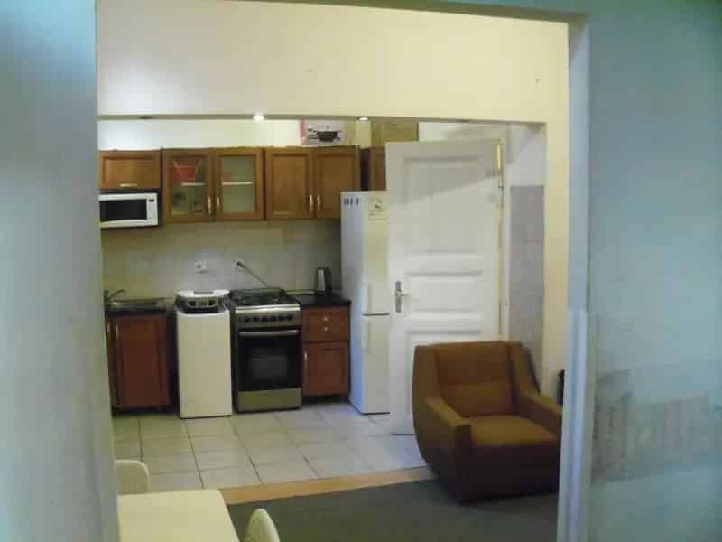 Lakás Kiadó , 4-6, Homok utca, Budapest, Közép-Magyarország