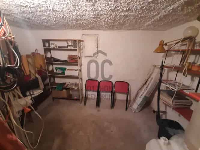 Eladó telek Csatárhegyen hétvégi házzal panorámás kilátással
