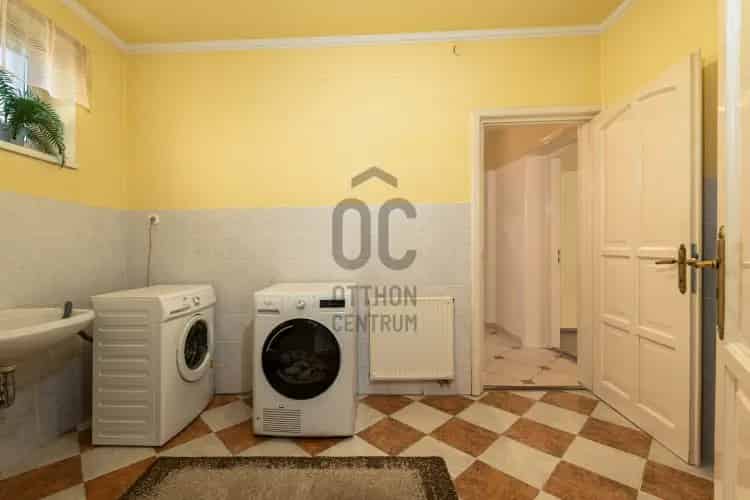 Pásztói eladó családi ház, H504033