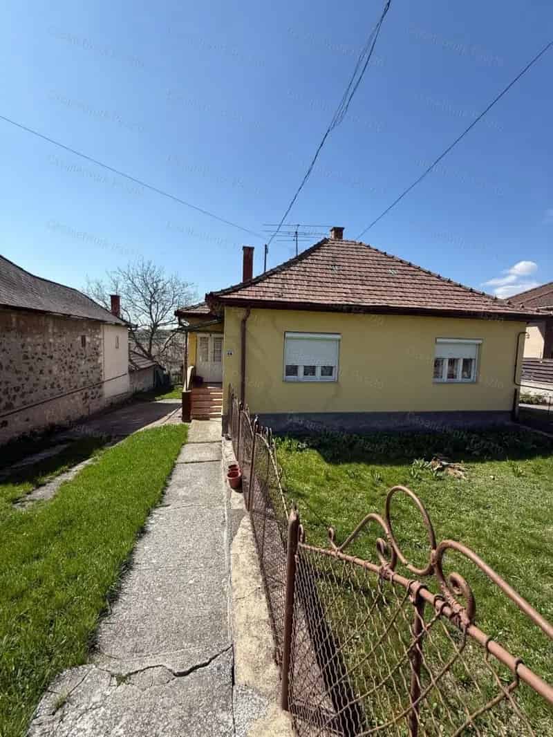 Ház Kiadó , Pásztói járás, Alföld és Észak