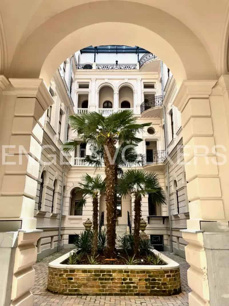 Történelem, Luxus, Elegancia