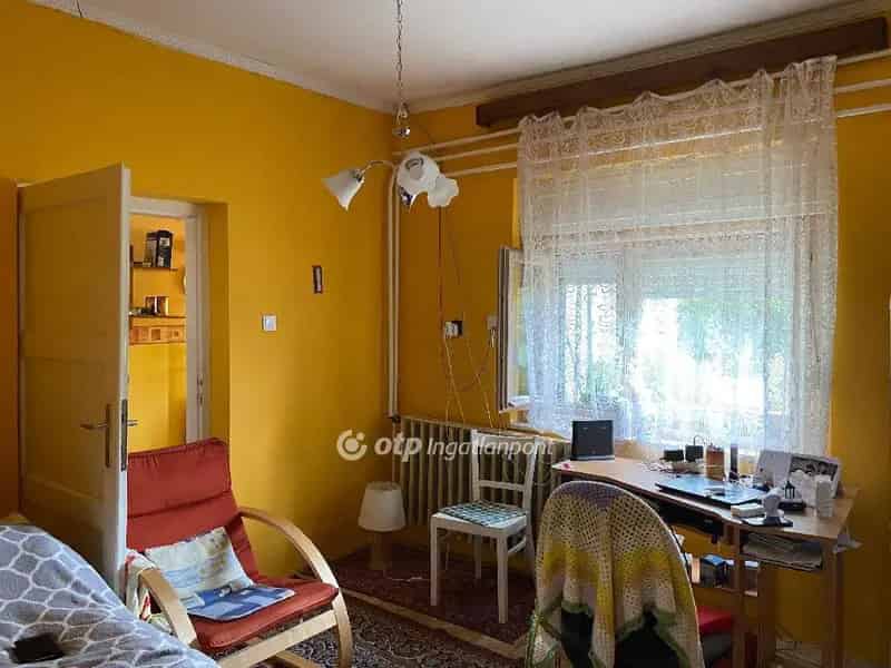 Ház Kiadó , Karcagi járás, Alföld és Észak