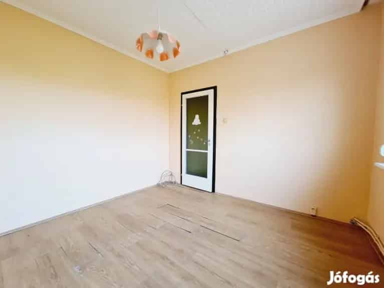 2 szobás, erkélyes lakás eladó! - Békés, Lakás - Jófogás Ingatlan