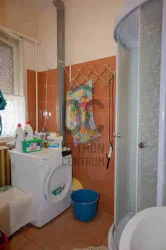 Karcagi eladó családi ház, H472327