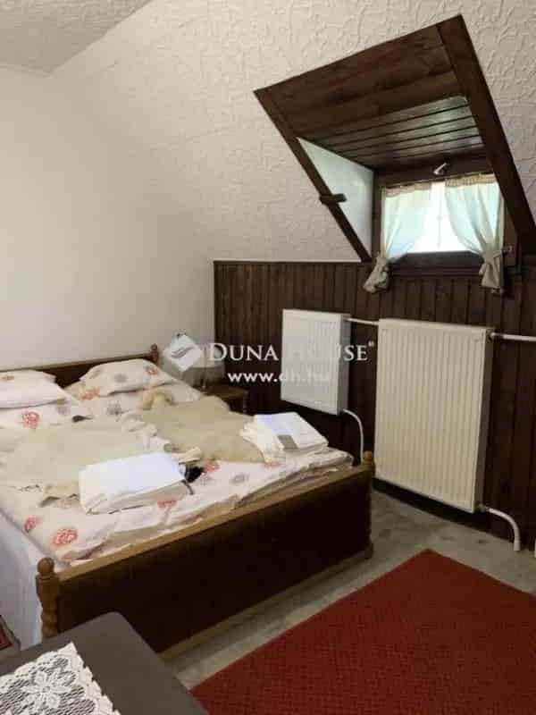 Üzleti célú Kiadó , Bajai járás, Alföld és Észak