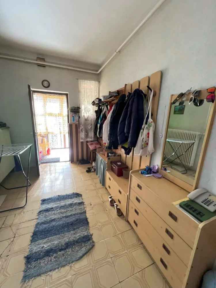 Ház Kiadó , Siklósi járás, Dunántúl