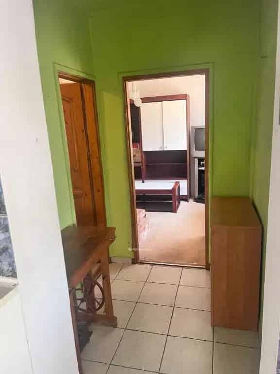 Ház Kiadó , Ceglédi járás, Közép-Magyarország