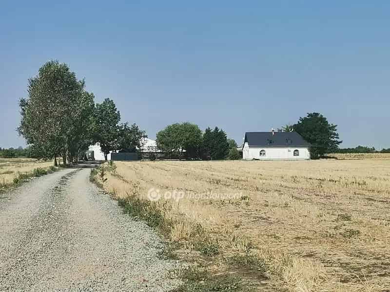 Telek Kiadó , Alföld és Észak