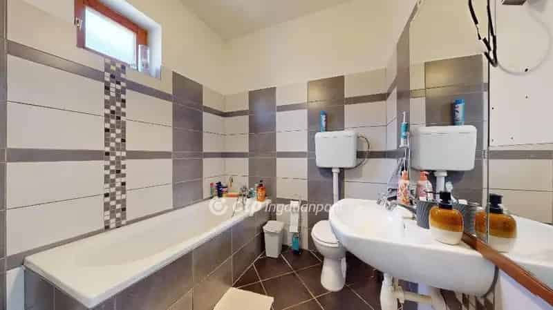 Ház Kiadó , Szikszói járás, Alföld és Észak