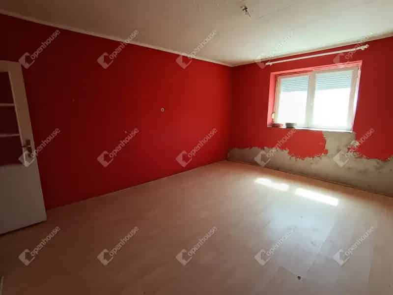 Eladó családi ház Sávolyon 84nm 3 szoba