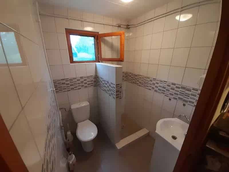 Ház Kiadó , Nagykátai járás, Közép-Magyarország